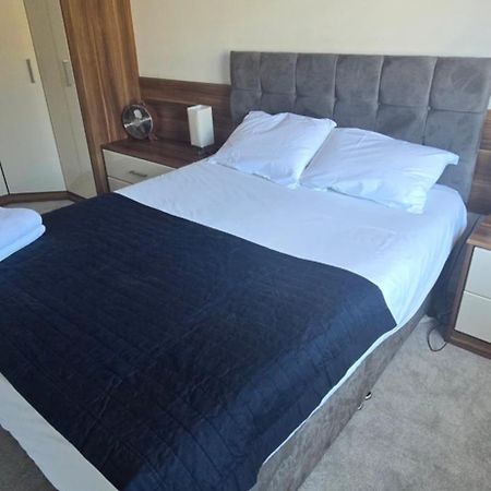Hullidays - The Sawmill Suite Kingston upon Hull Exterior foto